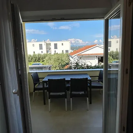 With A Parking Space Porat, Krk - 22186 Apartment Malinska