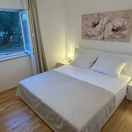 With A Parking Space Porat, Krk - 22186 Apartment Malinska